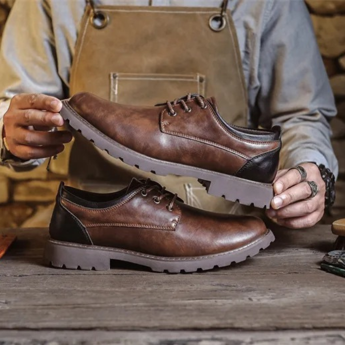 Cedar Ridge Oxfords by Tenoura