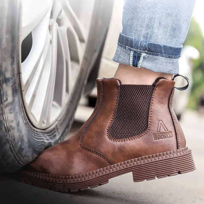 Chelsea Work Boots by Tenoura