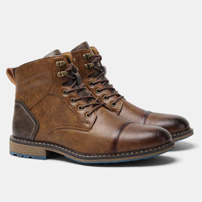 Bayshore Leather Boots by Tenoura