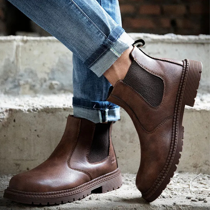 Chelsea Work Boots by Tenoura