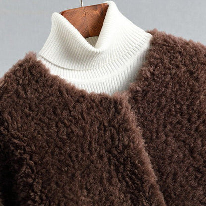 Women's Shearling Coat with Fluid Silhouette for Winter -