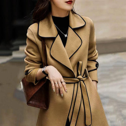 Women's Wool Coat with Contrast Piping for Transition Weather -