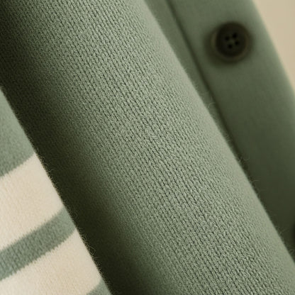 Men's Classic Cardigan with Bengal Stripes for Smart-Casual
